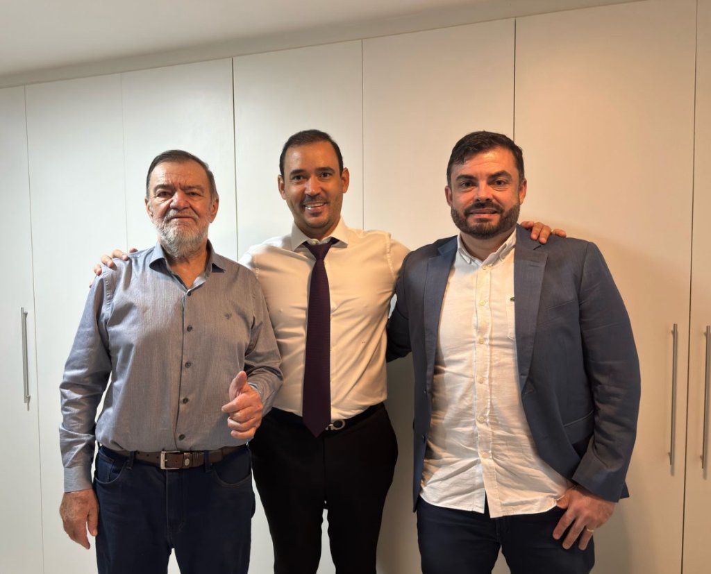 Prefeito Antônio do Bar garante importantes recursos para saúde e infraestrutura de Augustinópolis