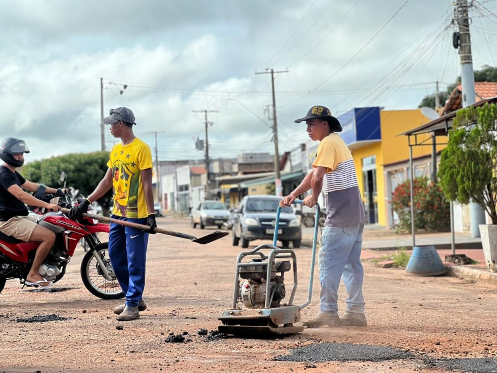Prefeitura realiza operação tapa-buracos e intensifica manutenção viária