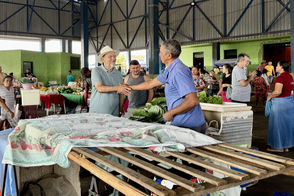 Prefeito Antônio do Bar Atende aos Anseios da Comunidade e Reforça Segurança no Mercado Municipal de Augustinópolis
