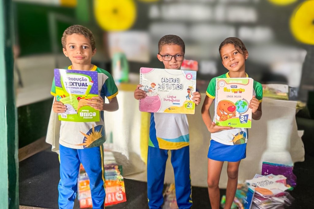 Prefeitura realiza entrega de Livros Didáticos Complementares e reforça qualidade do ensino em Augustinópolis